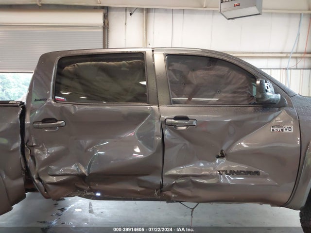 5TFHW5F11HX596169 Toyota Tundra Limited 5.7l V8