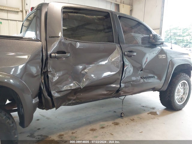 5TFHW5F11HX596169 Toyota Tundra Limited 5.7l V8