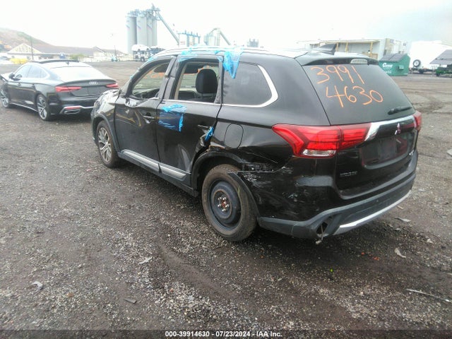 JA4AZ3A33HZ058013 Mitsubishi Outlander Se/sel