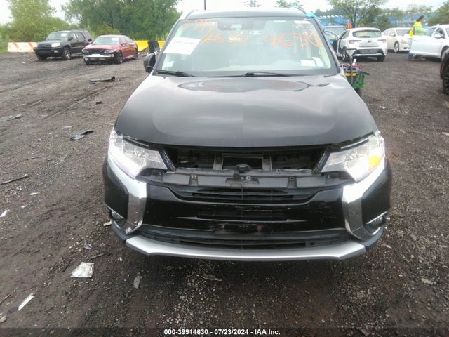 JA4AZ3A33HZ058013 Mitsubishi Outlander Se/sel