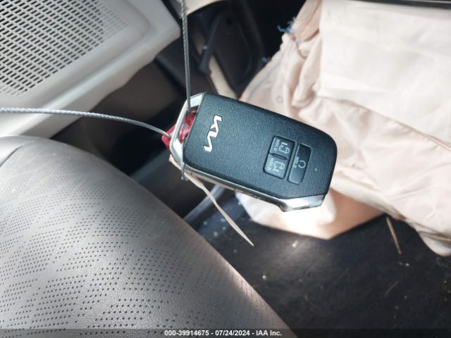 KNDNB4H36N6157607 KIA Carnival Mpv Lx Seat Package