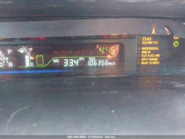 JTDZN3EU0E3355410 Toyota Prius V Three