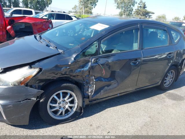 JTDZN3EU0E3355410 Toyota Prius V Three