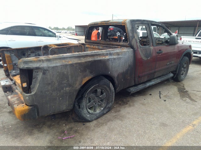 Nissan Titan Pro-4x 2014 1N6BA0CC7EN512597 Image 4