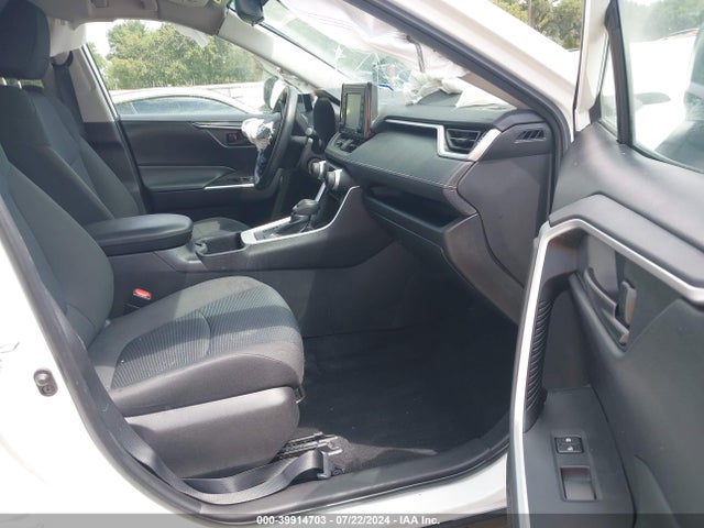 Toyota RAV4 LE 2022 2T3F1RFV2NC306670 Image 5