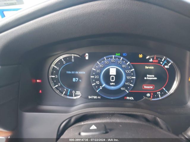 1GYS3BKJXJR400639 Cadillac Escalade Luxury