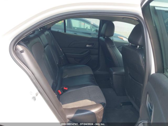 1G11D5SL5FU149530 Chevrolet MALIBU 2LT