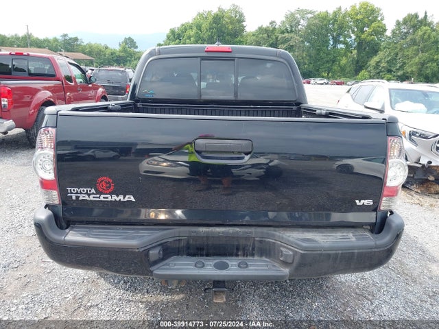 Toyota Tacoma Base V6 2015 3TMLU4EN2FM204592 Image 16