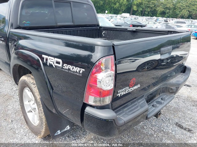 Toyota Tacoma Base V6 2015 3TMLU4EN2FM204592 Image 21