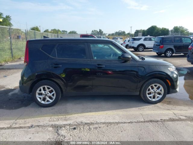 KNDJ23AU2N7156122 KIA SOUL LX