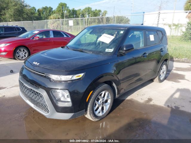 KNDJ23AU2N7156122 KIA SOUL LX