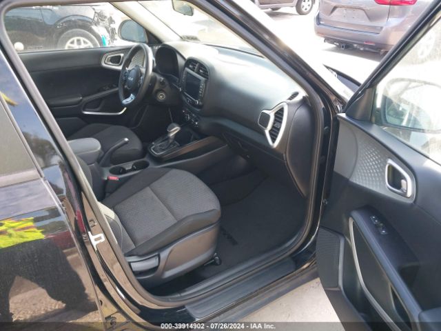 KNDJ23AU2N7156122 KIA SOUL LX