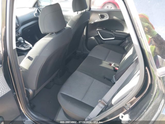 KNDJ23AU2N7156122 KIA SOUL LX
