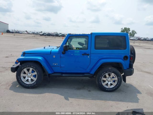1C4AJWBG7GL146984 Jeep Wrangler Sahara