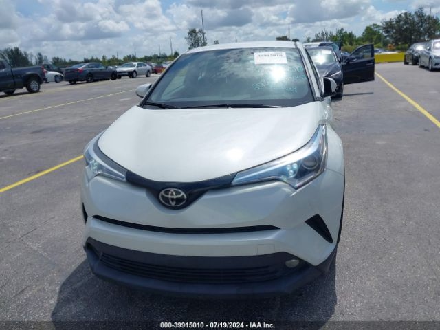 NMTKHMBX5JR012600 Toyota C-hr Xle Premium