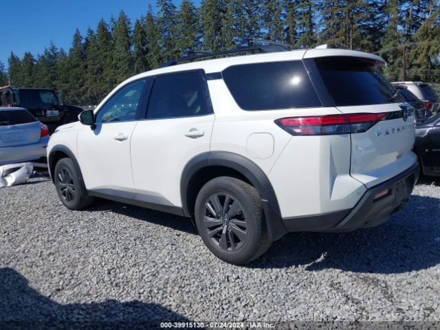 5N1DR3BD9NC242490 Nissan Pathfinder Sv 4wd