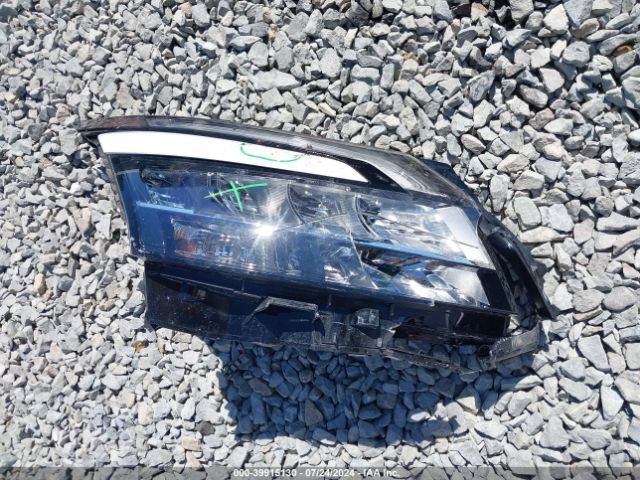 5N1DR3BD9NC242490 Nissan Pathfinder Sv 4wd