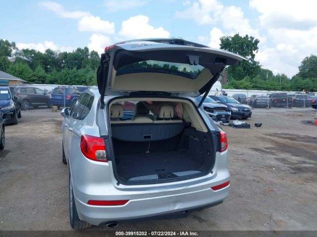 LRBFXBSA9HD078724 Buick Envision Essence