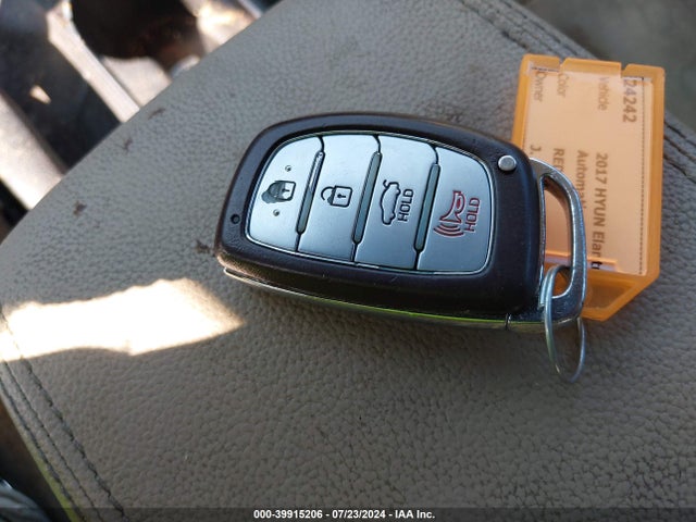 Hyundai Elantra Value Edition 2017 5NPD84LF5HH144871 Image 11