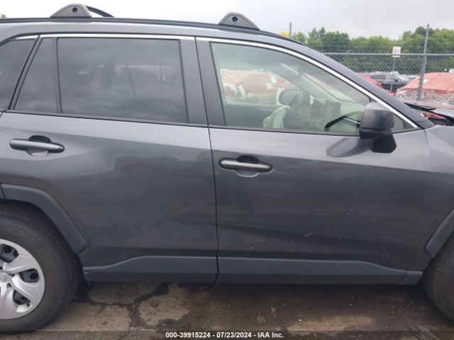 JTMF1RFV8LD068879 Toyota RAV4 LE