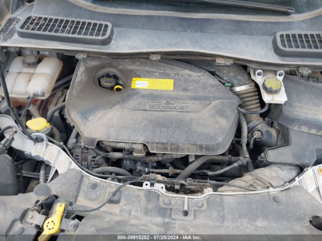 1FMCU9GX2FUB63688 Ford ESCAPE SE