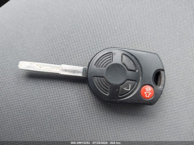 1FMCU9GX2FUB63688 Ford ESCAPE SE