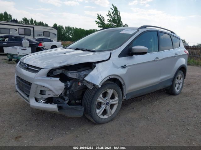 1FMCU9GX2FUB63688 Ford ESCAPE SE