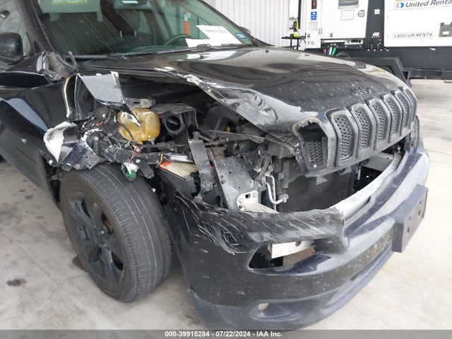 1C4PJLCBXFW791167 Jeep Cherokee Latitude Altitude