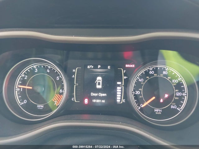1C4PJLCBXFW791167 Jeep Cherokee Latitude Altitude