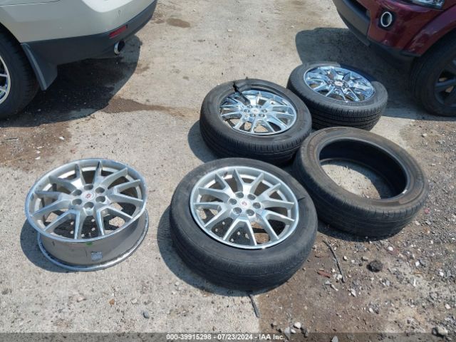 3GYFNCE3XES682668 Cadillac Srx Performance Collection