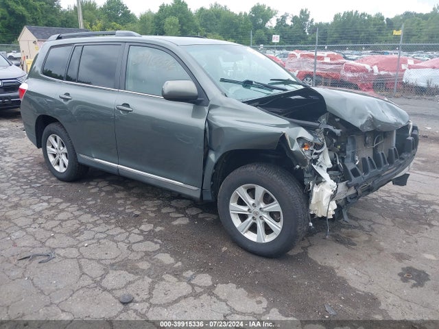 39915336 :رقم المزاد ، 5TDBK3EH1D5213626 vin ، 2013 Toyota Highlander مزاد بيع