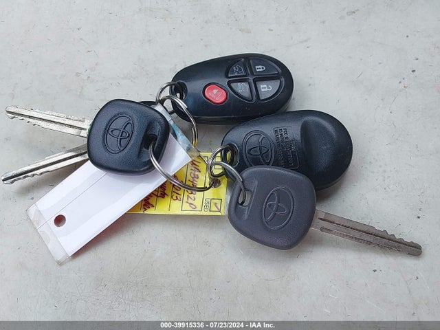 39915336 :رقم المزاد ، 5TDBK3EH1D5213626 vin ، 2013 Toyota Highlander مزاد بيع