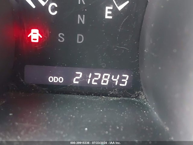 39915336 :رقم المزاد ، 5TDBK3EH1D5213626 vin ، 2013 Toyota Highlander مزاد بيع