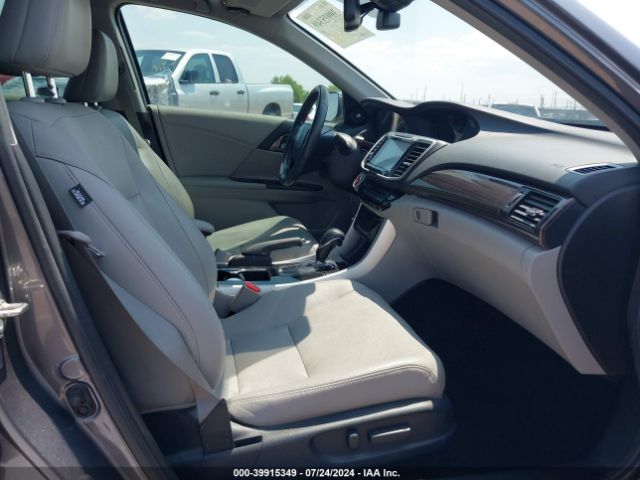 1HGCR3F95HA020861 Honda Accord Touring V6