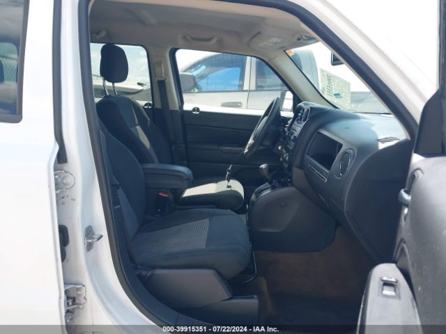 1C4NJPBA9GD567859 Jeep Patriot Sport