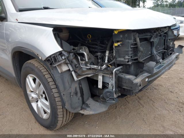 WVGBV7AX3HK026263 Volkswagen Tiguan 2.0t/2.0t S
