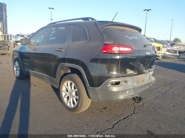 1C4PJLABXHW577964 Jeep Cherokee Sport Fwd