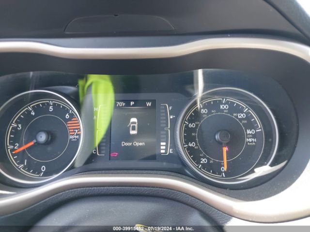 1C4PJLABXHW577964 Jeep Cherokee Sport Fwd