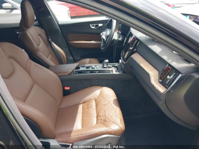 YV4L12DN4P1218715 Volvo Xc60 B5 Plus Bright Theme
