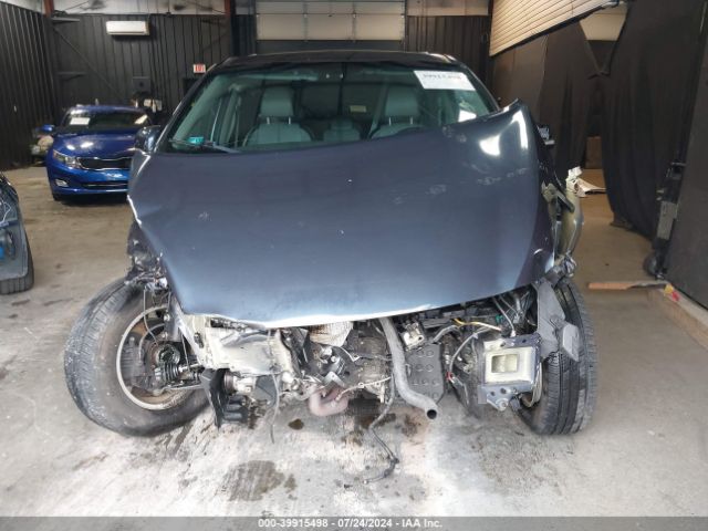 KNDMB5C10G6215303 KIA SEDONA LX