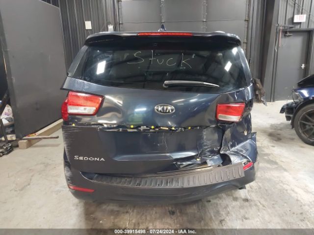 KNDMB5C10G6215303 KIA SEDONA LX