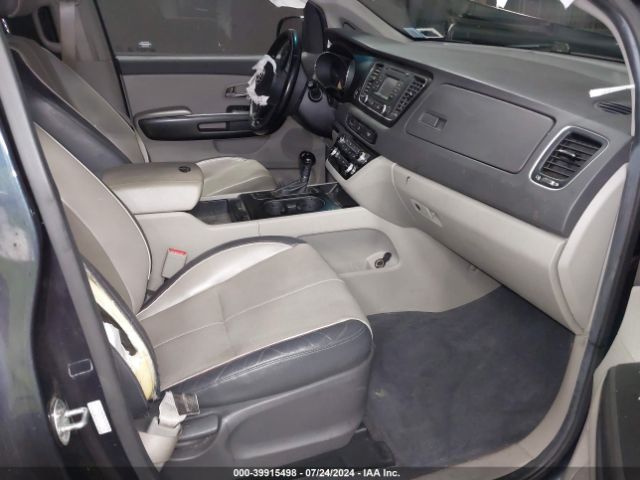 KNDMB5C10G6215303 KIA SEDONA LX