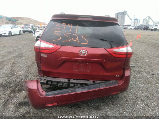 Toyota Sienna Le 8 Passenger 2017 5TDKZ3DC2HS782766 Image 16