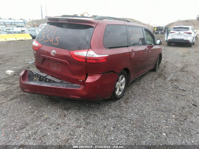 Toyota Sienna Le 8 Passenger 2017 5TDKZ3DC2HS782766 Image 4