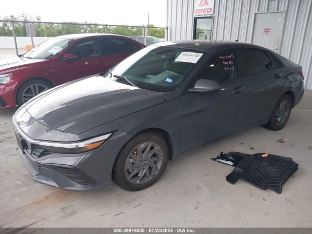 Hyundai ELANTRA SEL 2024 KMHLM4DG0RU668771 Image 2