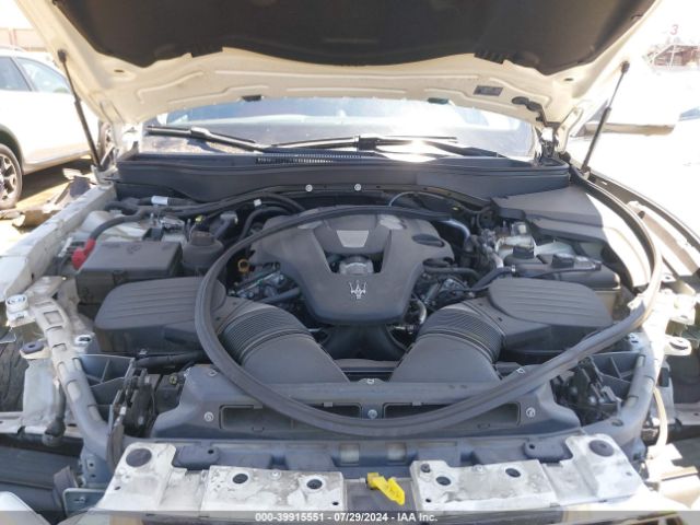 ZN661XUAXHX250575 Maserati Levante