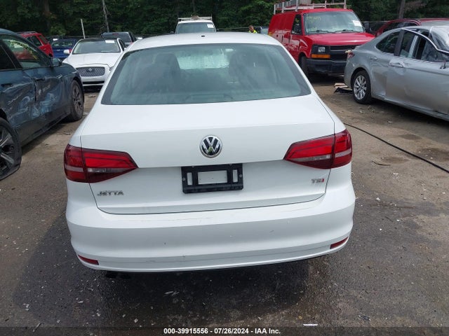 Volkswagen Jetta 1.4t S 2018 3VW2B7AJ4JM227979 Image 16