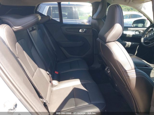 YV4162UK7L2203385 Volvo Xc40 T5 Momentum