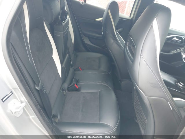 SJKCH5CP1HA032924 Infiniti Qx30 Sport