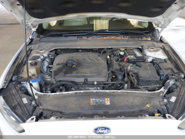 3FA6P0HD8ER372731 Ford FUSION SE